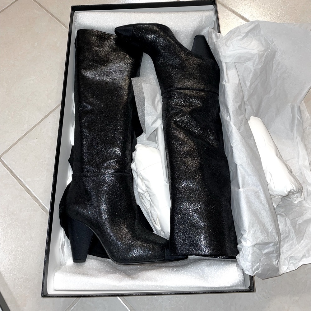 Black shimmer suede knee boots. Size 38 brand new never worn